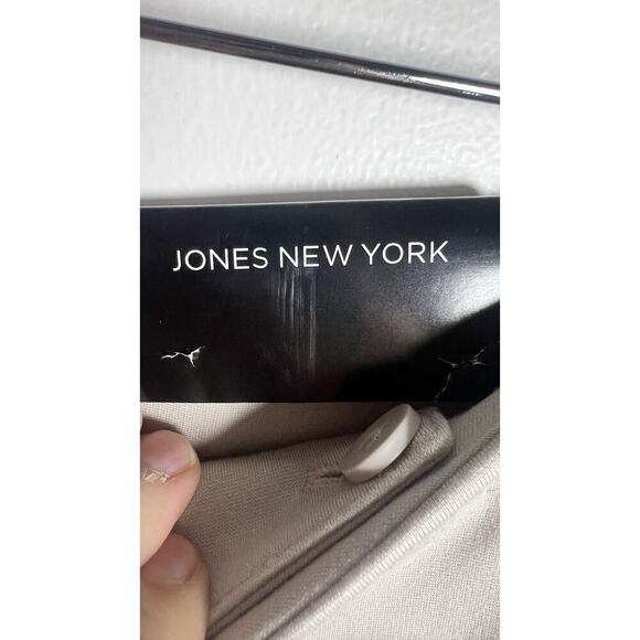 Jones New York Size 6 Tan Career Crop Straight Leg Stretch Ponte Pants NEW - Picture 6 of 10